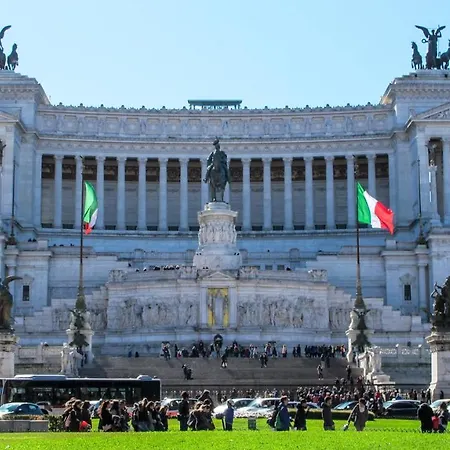 Casa M&J Al Colosseo * Rzym